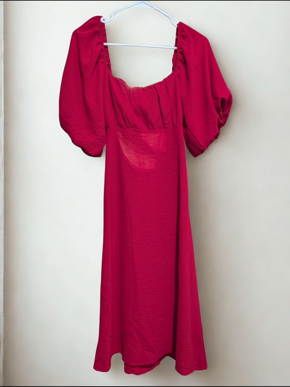Elegant Red Puff-Sleeve Midi Dress